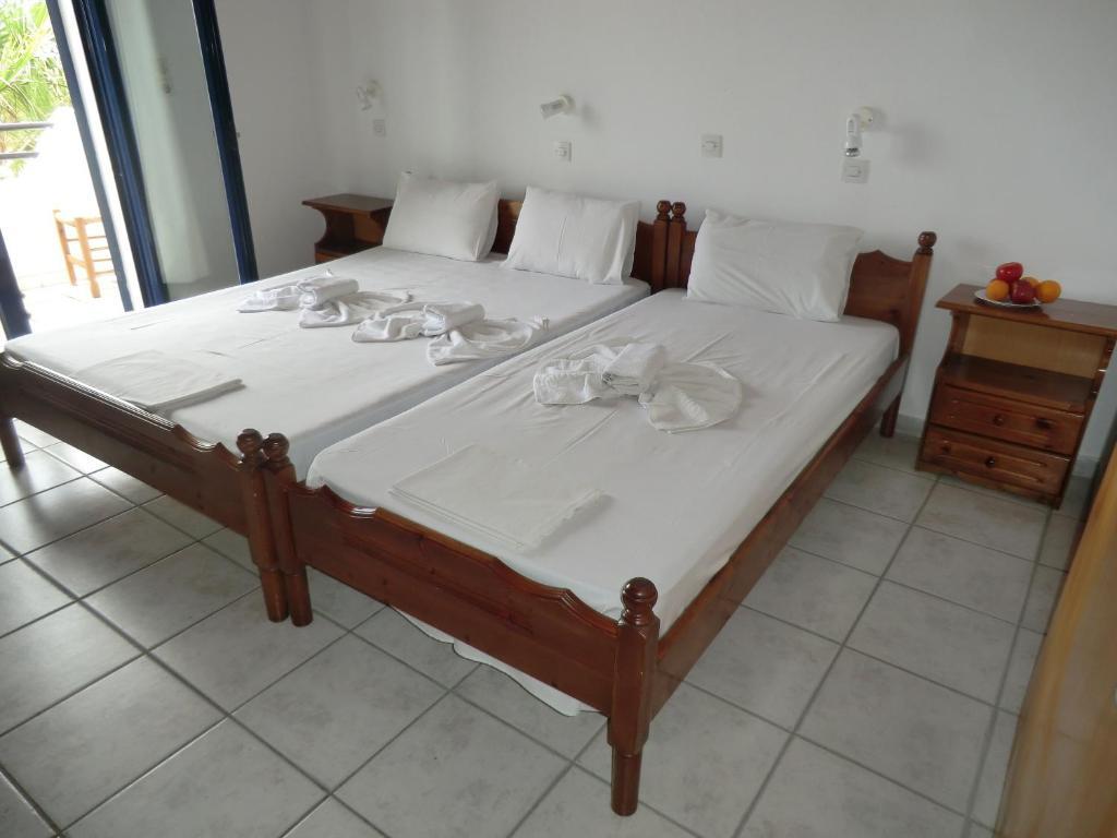 Flisvos Apartments Frangokastello Екстериор снимка