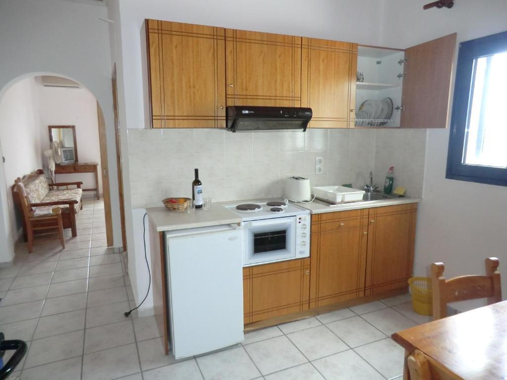 Flisvos Apartments Frangokastello Екстериор снимка